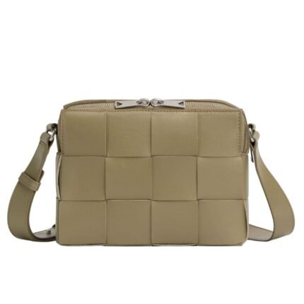 BOTTEGA VENETA CASSETTE CAMERA BAG