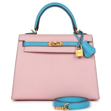 HERMÈS SPECIAL ORDER (HSS) KELLY SELLIER 25 ROSE SAKURA AND BLEU AZTEC CHEVRE BRUSHED GOLD HARDWARE