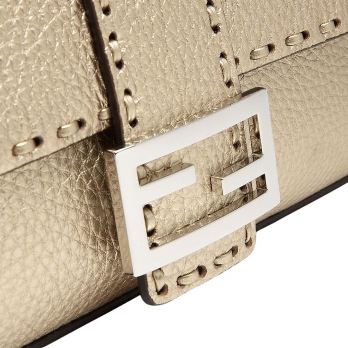 FENDI BAGUETTE CHAMPAGNE-COLORED SELLERIA BAG WITH 612 HAND-SEWN TOPSTITCHES