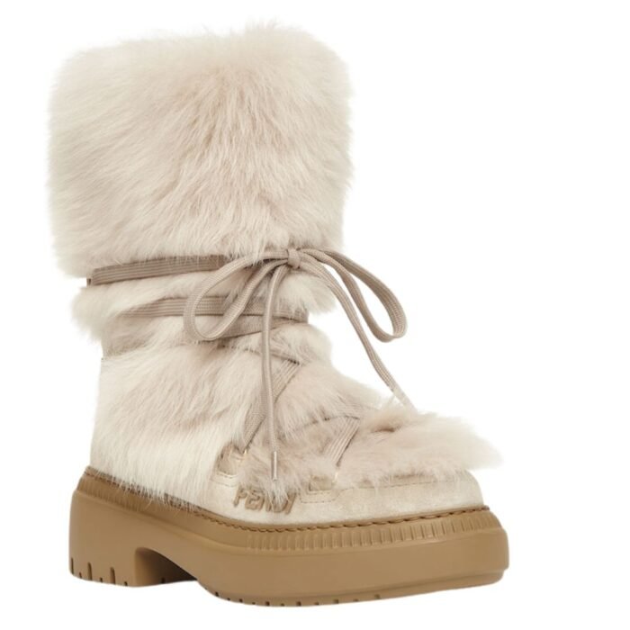 FENDI APRES CHIC BEIGE SHEEPSKIN AND CHAMOIS BOOTS