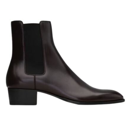 SAINT LAURENT WYATT CHELSEA BOOTS IN SMOOTH LEATHER