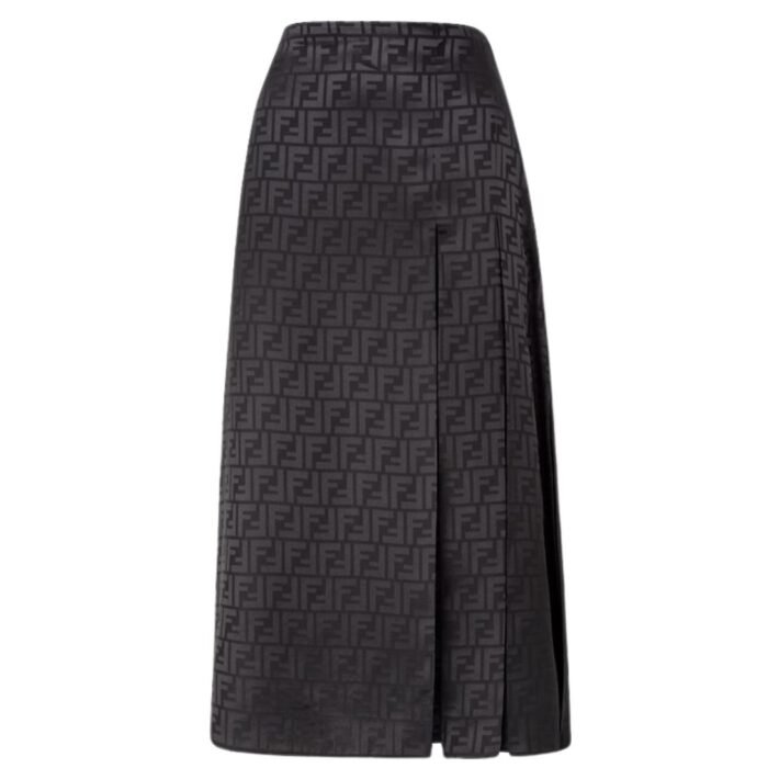 FENDI SKIRT FROM THE SPRING FESTIVAL CAPSULE COLLECTION