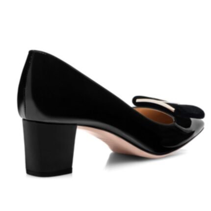 TOM FORD PATENT LEATHER AND VELVET AUDREY PUMP
