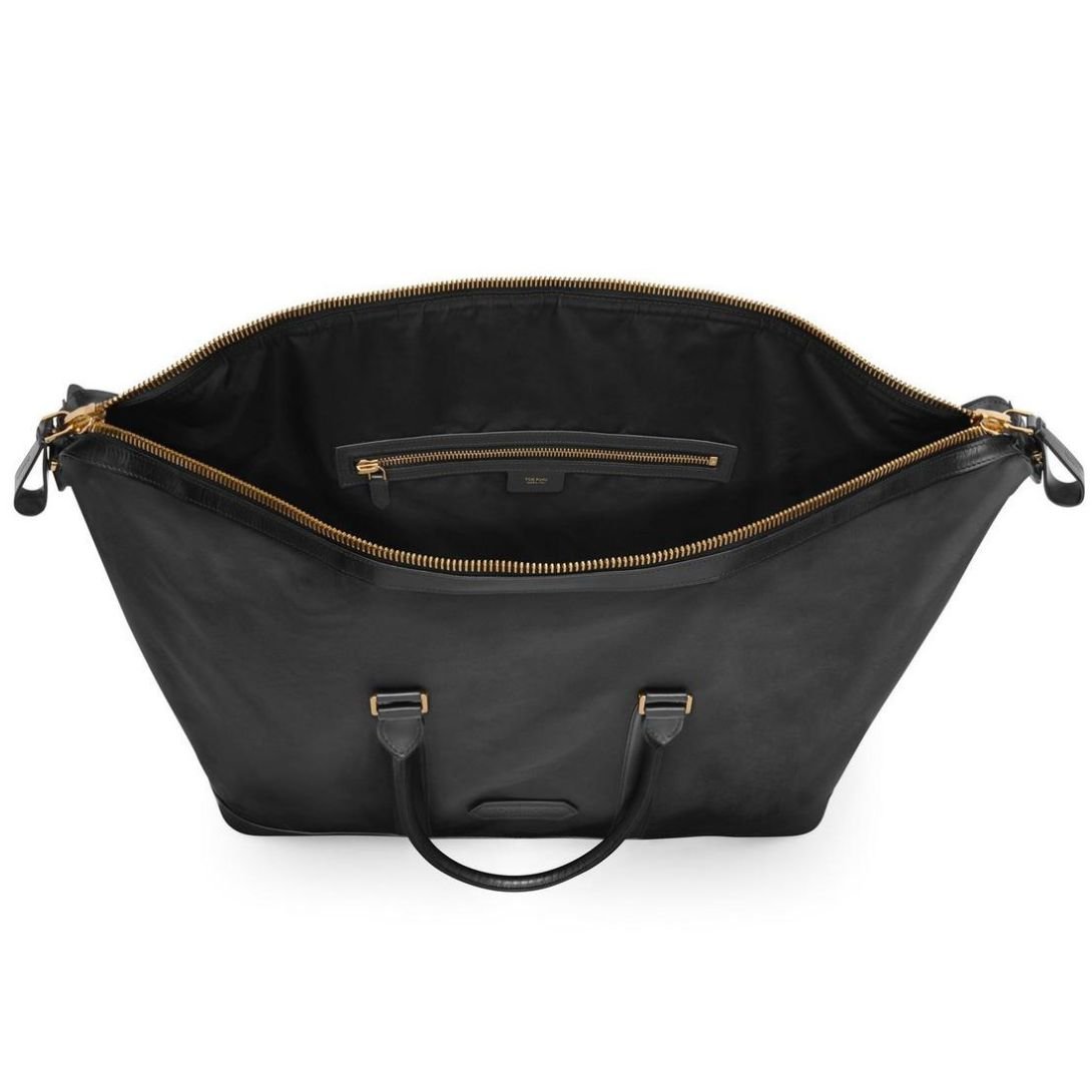 4 TOM FORD RECYCLED NYLON HOLDALL