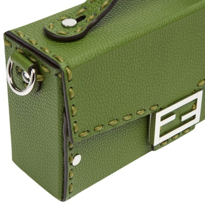 FENDI SELLERIA SOFT TRUNK BAGUETTE GREEN LEATHER BAG WITH 253 HAND-SEWN TOPSTITCHES