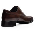 TOM FORD BURNISHED LEATHER ELKAN LACE UP DARK CIGAR