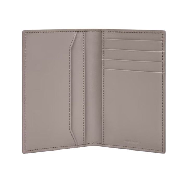 CELINE VERTICAL CARD HOLDER IN CALFSKIN WITH TRIOMPHE EMBOSSED PEBBLE