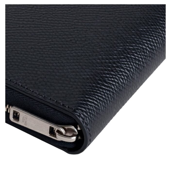 CELINE LARGE ZIPPED WALLET IN GRAINED CALFSKIN