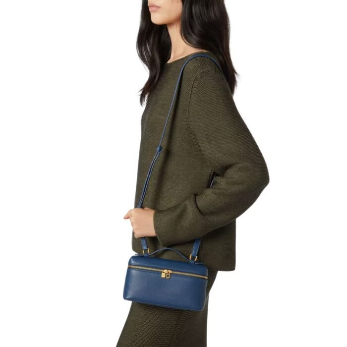 LORO PIANA EXTRA POCKET L19 OCEAN HEART